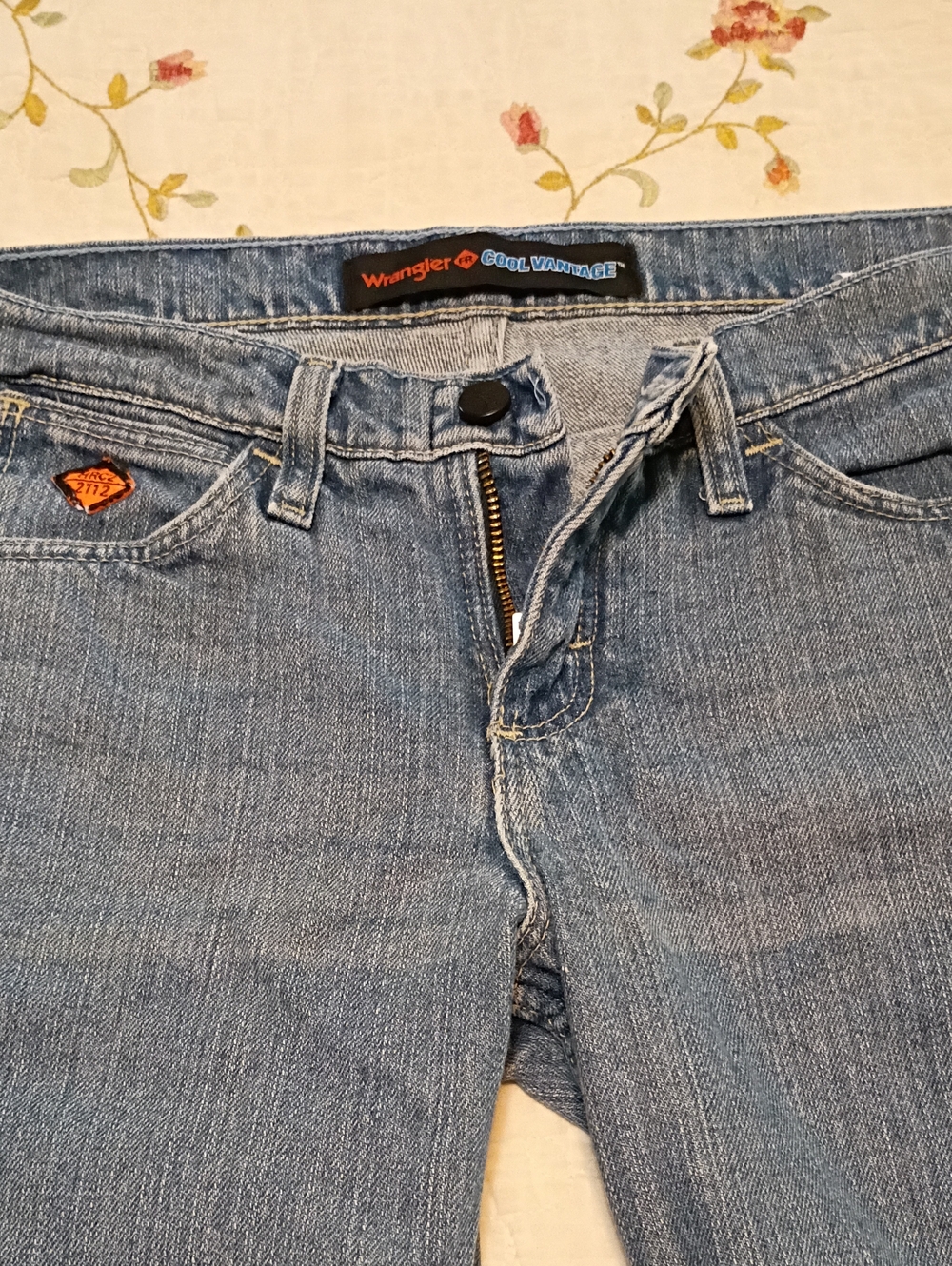 Wrangler Blue Bell Vintage Boot Cut Jeans in Blue
